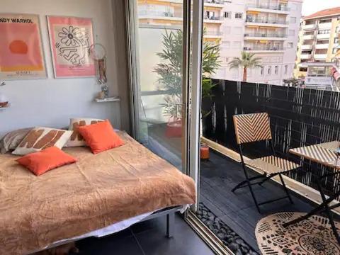 Elegant T2 Clim & Balcon - Plein Centre Cannes Luaran gambar