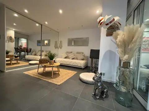 Elegant T2 Clim & Balcon - Plein Centre Cannes Luaran gambar
