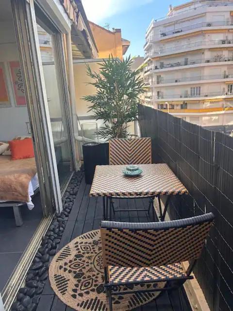Elegant T2 Clim & Balcon - Plein Centre Cannes Luaran gambar
